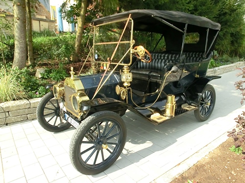 Ford Touring 1909