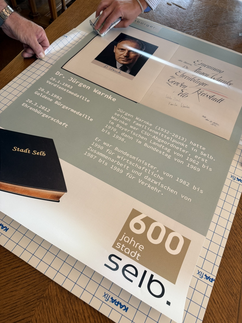 Ausstellung Goldenes Buch Vorbereitungen