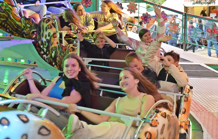wiesenfest selb 06232